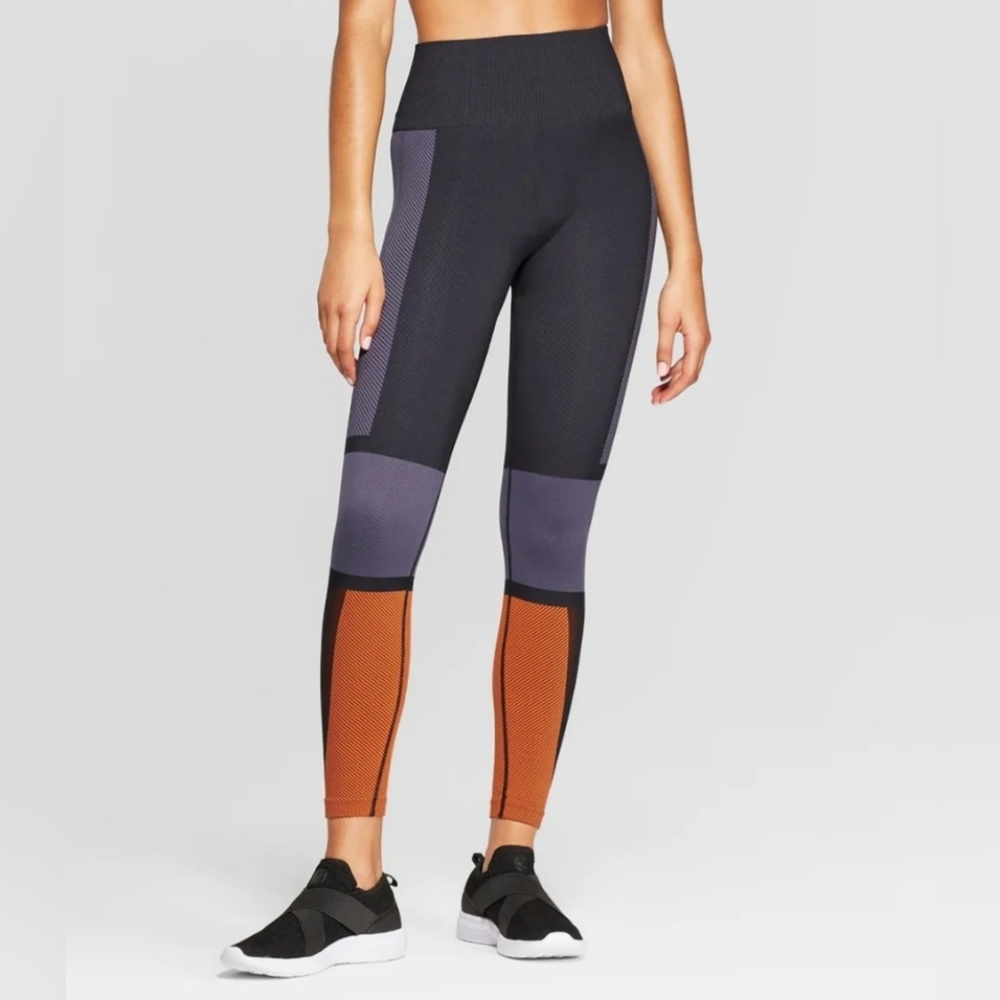 JoyLab 7/8 Seamless High-Waisted Leggings, Pre-loved In EC, Sz. Medium